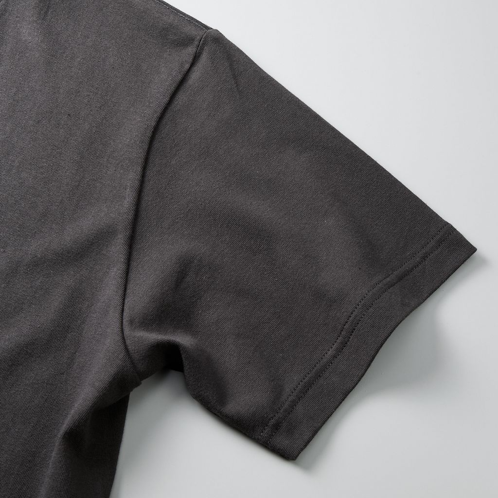 5.0オンス ユニバーサル フィット Tシャツ